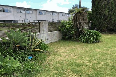 Photo of property in 43 Wharf Road, Te Atatu Peninsula, Auckland, 0610