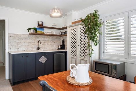 Photo of property in 153 Karewa Parade, Papamoa Beach, Papamoa, 3118