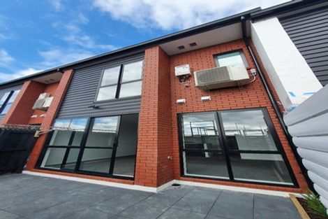 Photo of property in 2 Shortfin Place, Flat Bush, Auckland, 2019