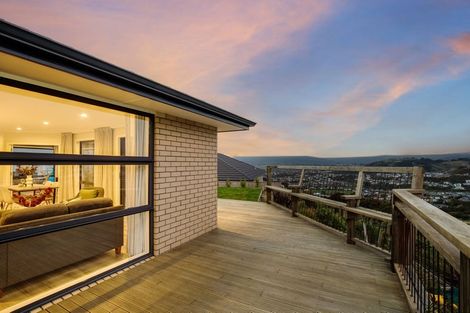 Photo of property in 14 Topsail Way, Whitby, Porirua, 5024