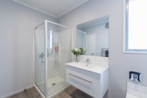 Photo of property in 15 George West Square West, Wigram, Christchurch, 8025