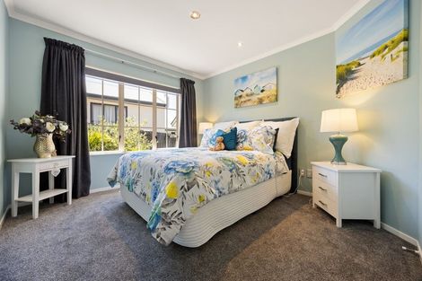 Photo of property in 62 Cairns Crescent, Rototuna, Hamilton, 3210