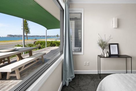 Photo of property in 77 The Esplanade, Westshore, Napier, 4110