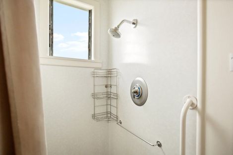 Photo of property in 215 Cook Drive, Whitianga, 3510