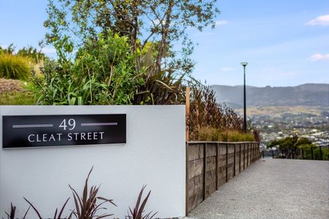 Photo of property in 49 Cleat Street, Whitby, Porirua, 5024