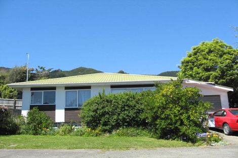 Photo of property in 17 Hodgson Place, Atawhai, Nelson, 7010