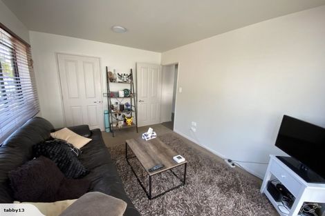 Photo of property in 212 Schnapper Rock Road, Schnapper Rock, Auckland, 0632