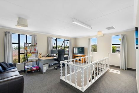 Photo of property in 14 Matipo Street, Levin, 5510