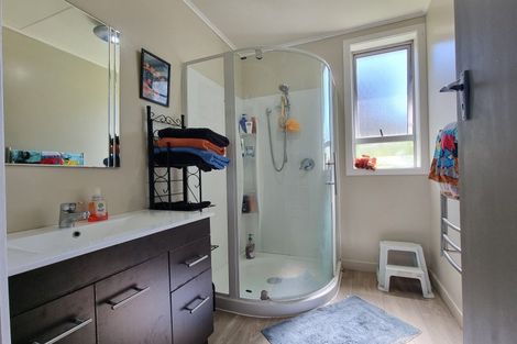 Photo of property in 63 Ranfurly Street, Runanga, 7803