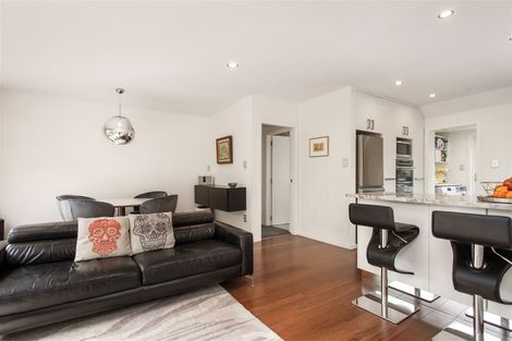 Photo of property in 5/17 Stoneyhurst Street, St Albans, Christchurch, 8014