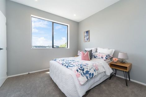 Photo of property in 15 Landing Path Drive, Hobsonville, Auckland, 0616