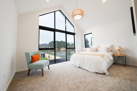 Photo of property in 8 Paihere Street, Huapai, 0810