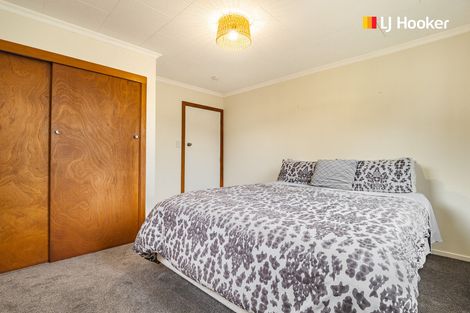 Photo of property in 27 Glenross Street, Glenross, Dunedin, 9011