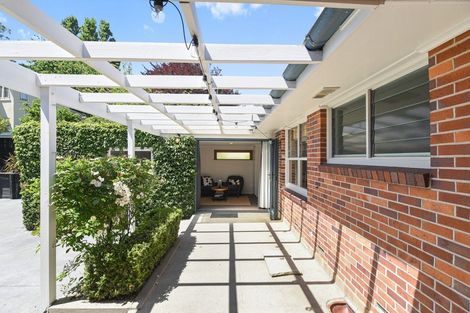 Photo of property in 4 Woodstock Road, Fairfield, Hamilton, 3214