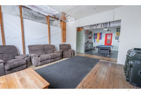 Photo of property in 25 Coronation Street, Waimate, 7924