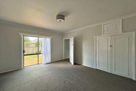 Photo of property in 147 Bartholomew Road, Levin, 5510
