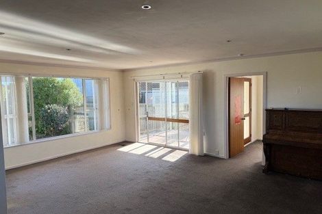 Photo of property in 20 Woodstock Place, Russley, Christchurch, 8042