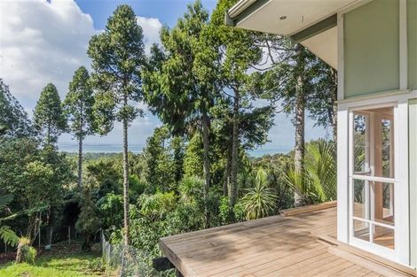 Photo of property in 45 Tane Road, Laingholm, Auckland, 0604