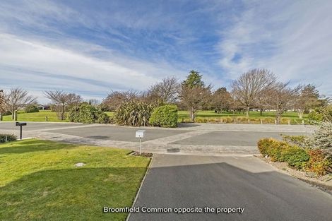 Photo of property in 16 Venerable Terrace, Yaldhurst, Christchurch, 8042