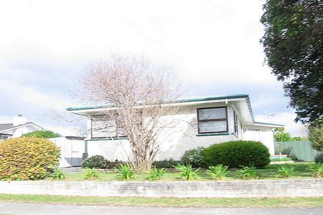 Photo of property in 1 Wynyard Crescent, Tamatea, Napier, 4112