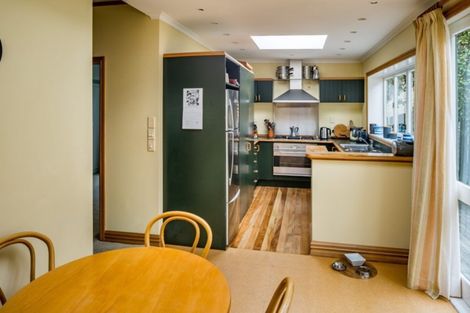 Photo of property in 67 Oroua Street, Eastbourne, Lower Hutt, 5013