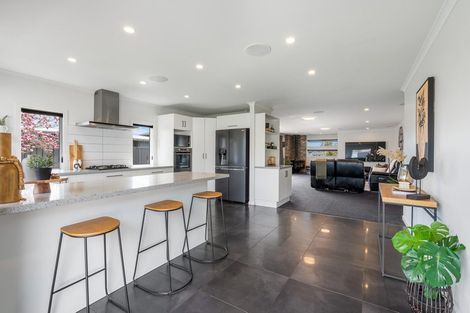 Photo of property in 8 Margate Street, Waihola, Milton, 9073