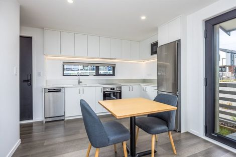 Photo of property in 1 Te Puketoka Lane, Mangere, Auckland, 2022