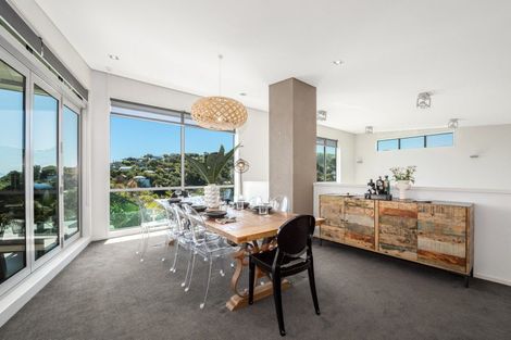 Photo of property in 32 Roys Road, Plimmerton, Porirua, 5026