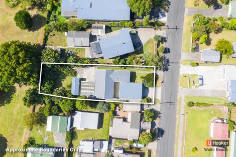 Photo of property in 56 Roretana Drive, Athenree, Katikati, 3177