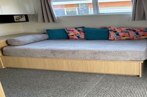 Photo of property in 1/56 Kiwi Esplanade, Mangere Bridge, Auckland, 2022