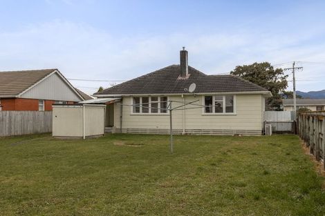 Photo of property in 5 Clyde Street, Levin, 5510