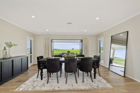 Photo of property in 80 Ewen Place, Karaka, Papakura, 2580