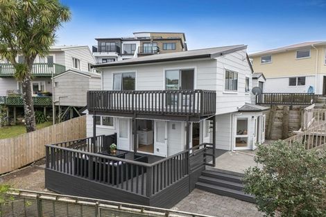 Photo of property in 3/22 Hogans Road, Glenfield, Auckland, 0629