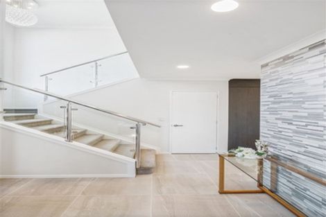 Photo of property in 70 Ksenia Drive, Flat Bush, Auckland, 2019