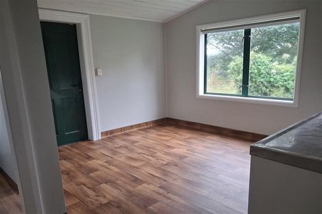 Photo of property in 9 Pukio Road East, Dyerville, Martinborough, 5781