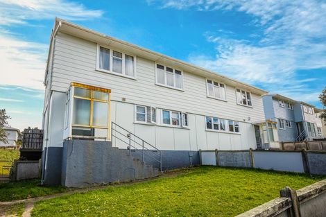 Photo of property in 301-303 Warspite Avenue, Waitangirua, Porirua, 5024