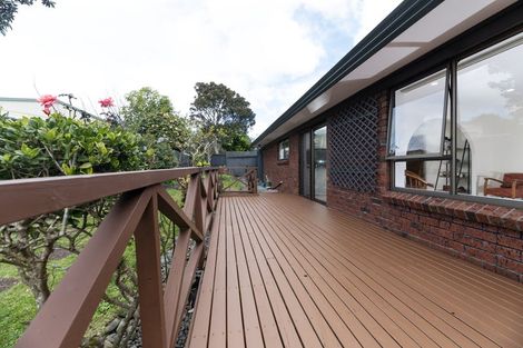 Photo of property in 2/168 Prince Regent Drive, Farm Cove, Auckland, 2012