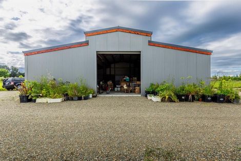 Photo of property in 27 Bakers Road, Waimate, 7978