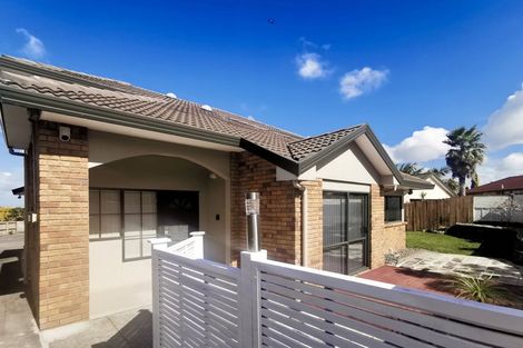 Photo of property in 1/4 Dromora Close, Dannemora, Auckland, 2016