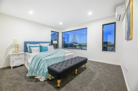 Photo of property in 74d Bentley Avenue, Glenfield, Auckland, 0629