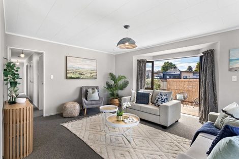 Photo of property in 10 Maclean Street, Wallaceville, Upper Hutt, 5018