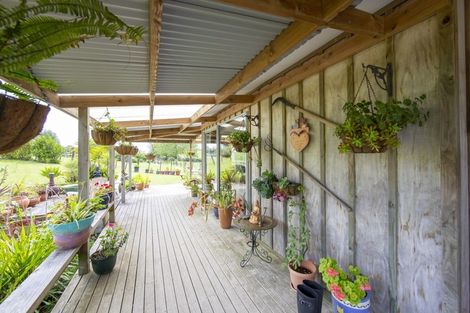 Photo of property in 39 Lara Lane, Kaiwaka, 0573