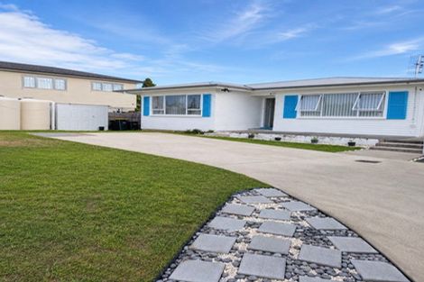 Photo of property in 40 Alma Crescent, Papakura, 2110
