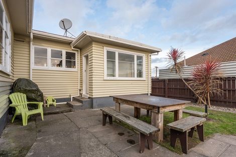 Photo of property in 43 Aotaki Street, Otaki, 5512