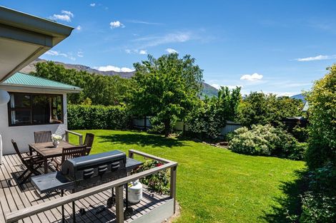 Photo of property in 65 Helwick Street, Wanaka, 9305