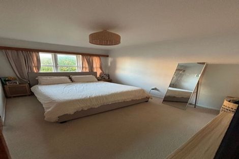 Photo of property in 1/18 Fowler Street, Northcote, Auckland, 0627