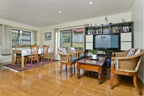 Photo of property in 50 Black Teal Close, Unsworth Heights, Auckland, 0632