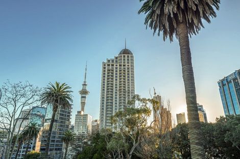 Photo of property in The Metropolis Apartments, 3303/1 Courthouse Lane, Auckland Central, Auckland, 1010