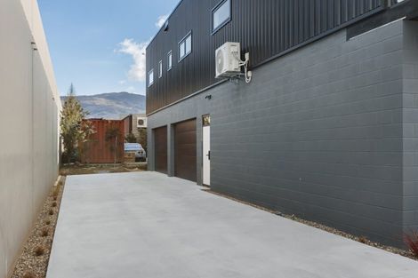 Photo of property in 10 Le Mans Grove, Cromwell, 9384