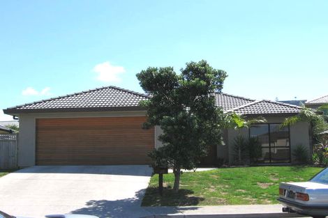 Photo of property in 20 Coventry Way, Long Bay, Auckland, 0630